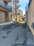 Gaglianico  - Deposito - magazzino di mq. 100 ca. sito nel cortile di complesso condominiale , con comodo accesso. - Vendita